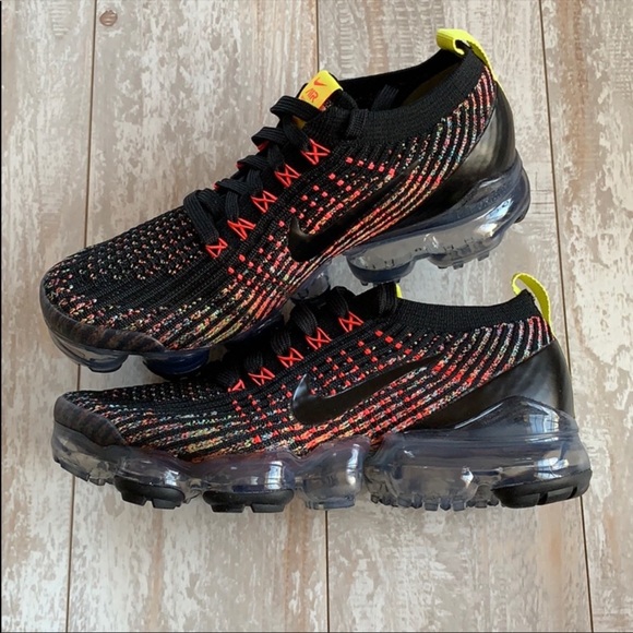 NWT Nike air Vapormax Flyknit 3 - Picture 4 of 8